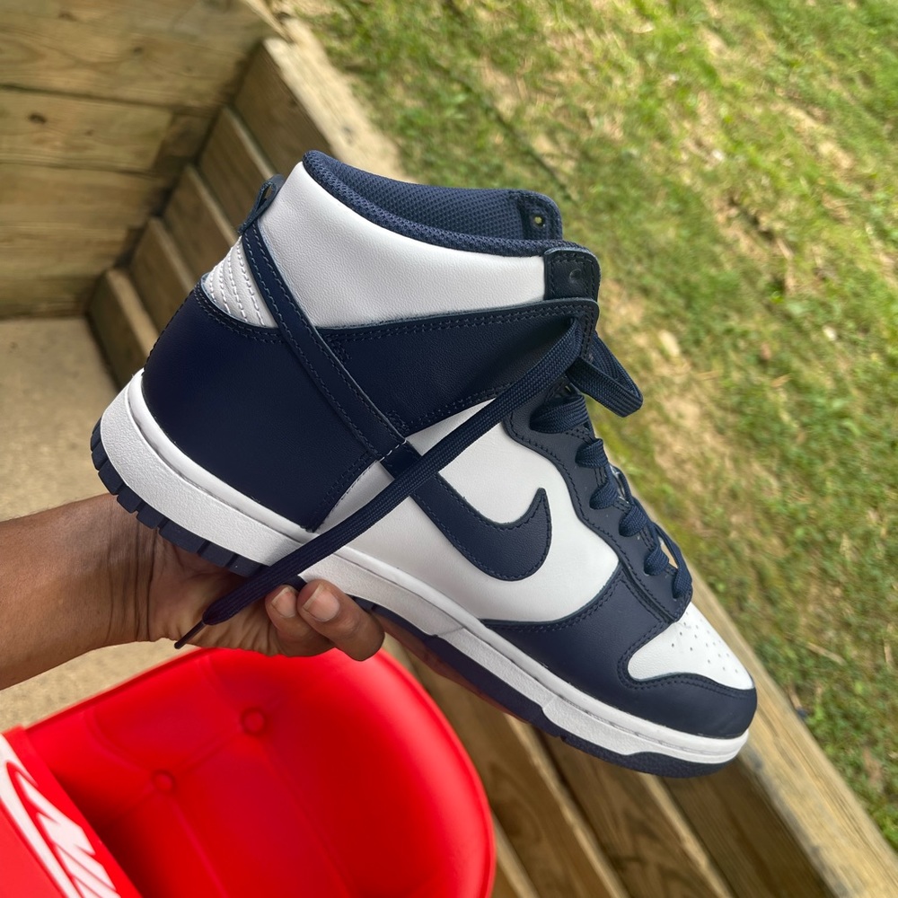Nike Dunk High Navy Blue size 9